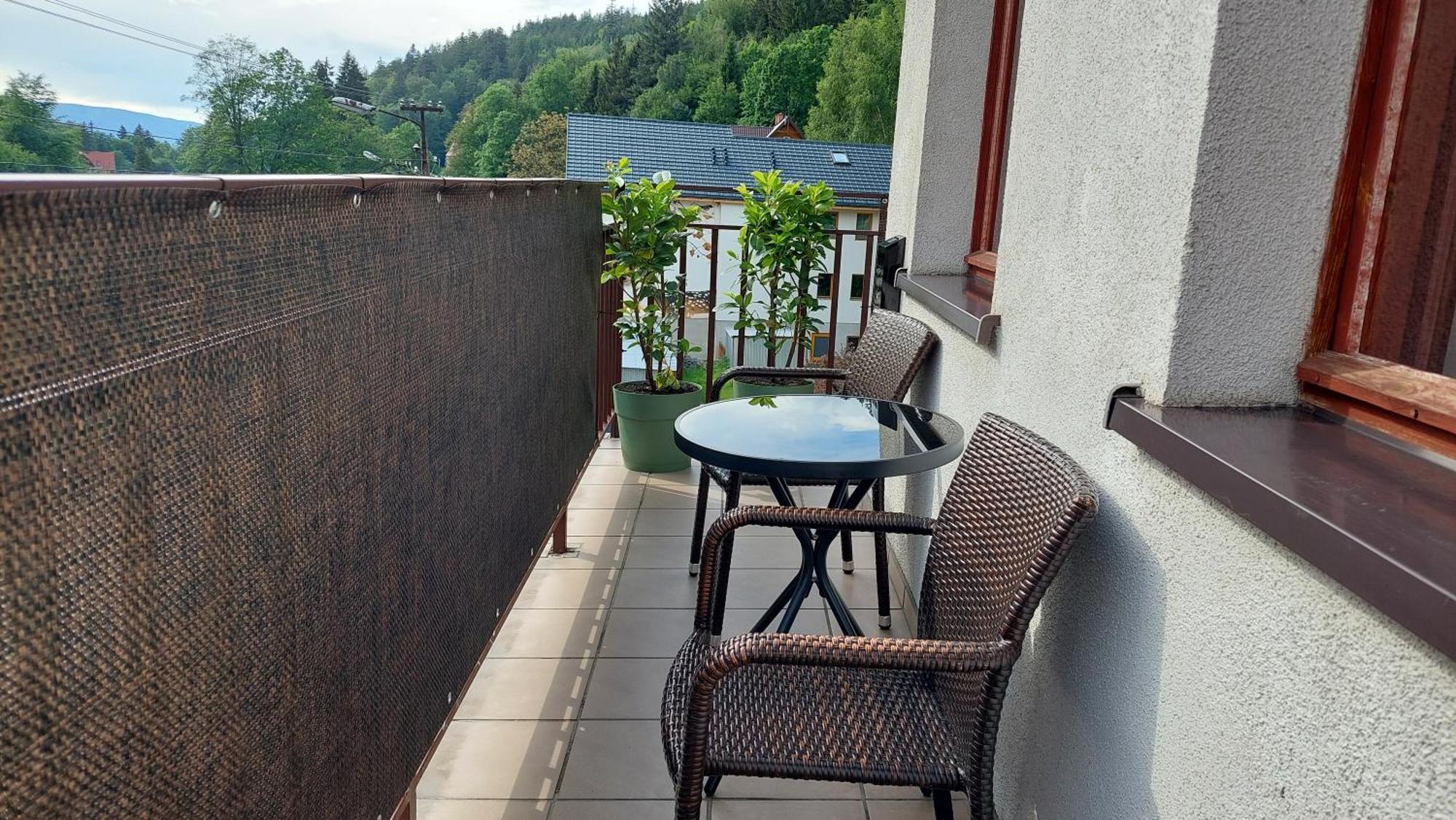 Apartament Miedzygorski Miedzygorze Luaran gambar